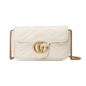 GG Marmont matelassé leather super
mini bag
